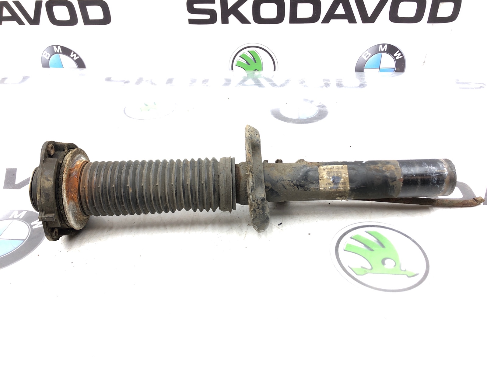 Амортизатор, 2500 рублей, Москва