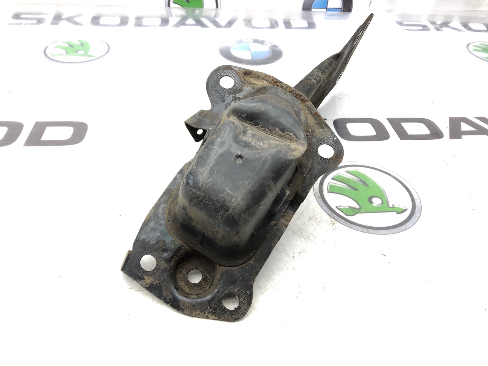 Рычаг продольный, 1000 рублей, Москва