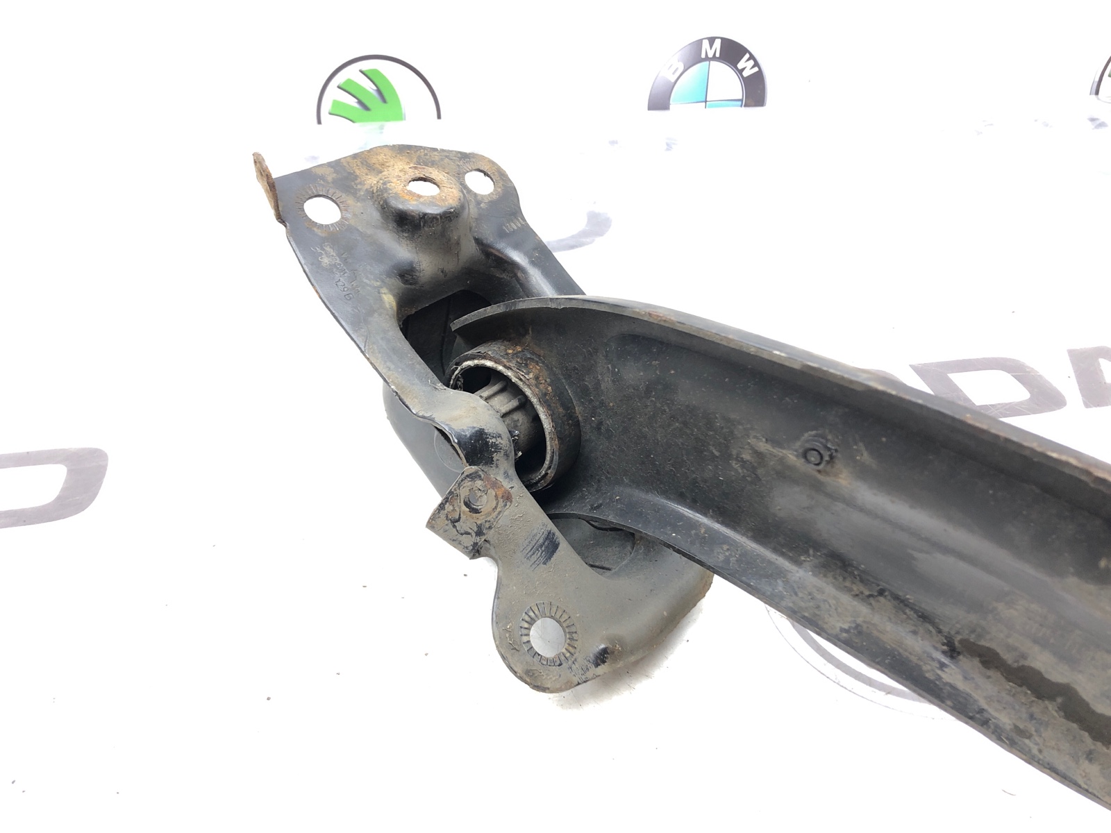 Рычаг продольный, 1000 рублей, Москва