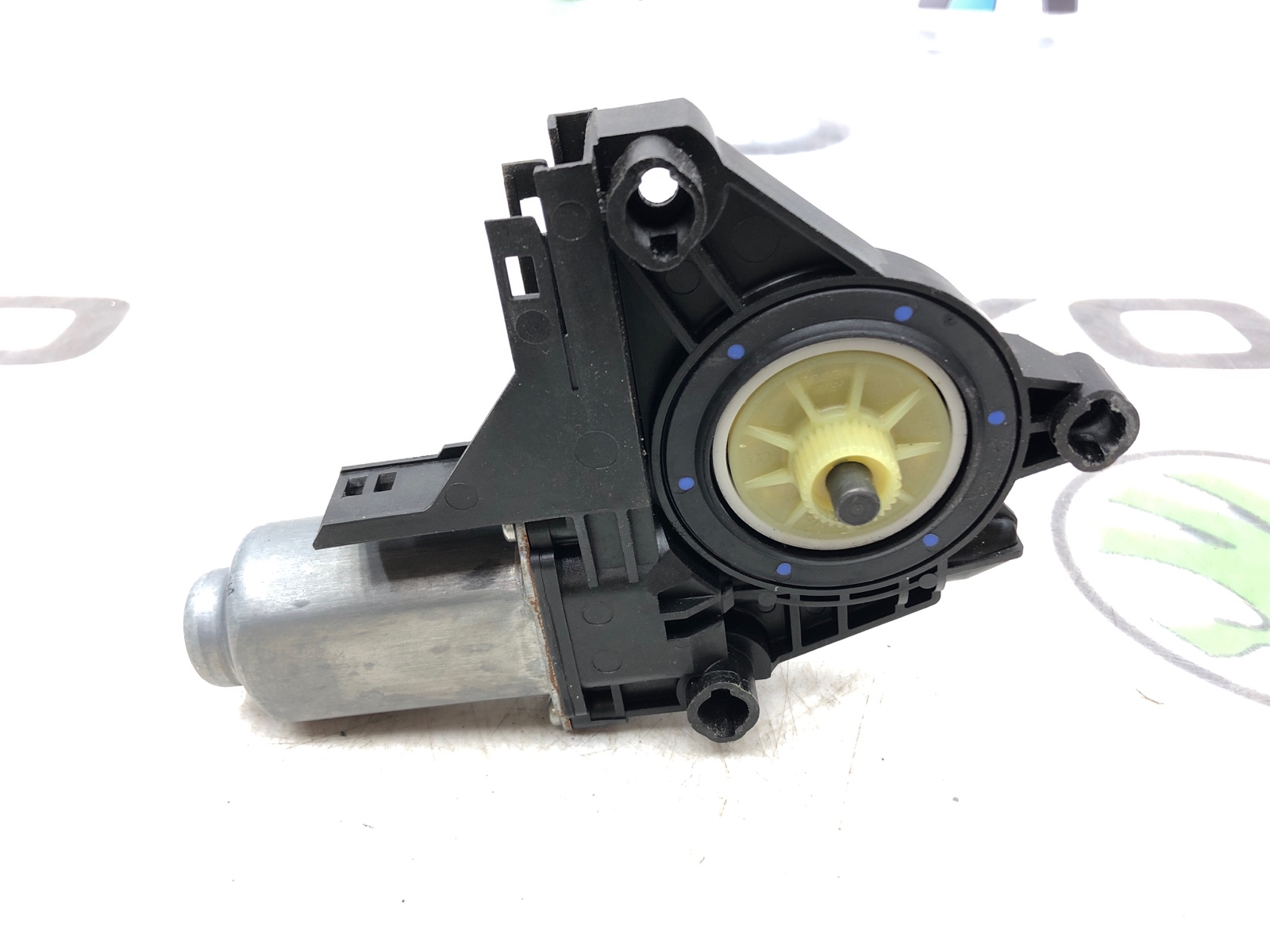 мотор стеклоподъемника, 1000 рублей, Москва