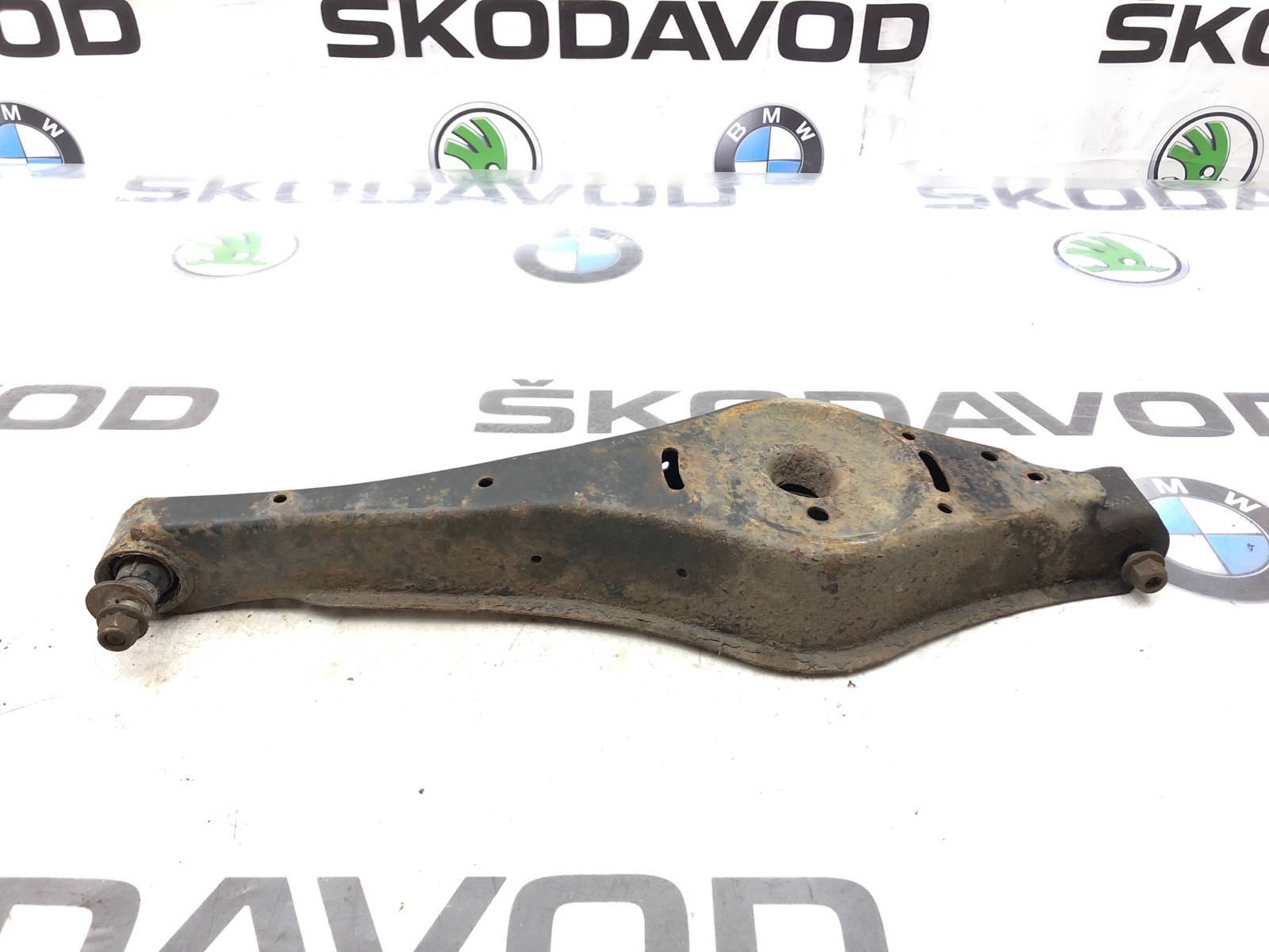 рычаг поперечный, 1000 рублей, Москва