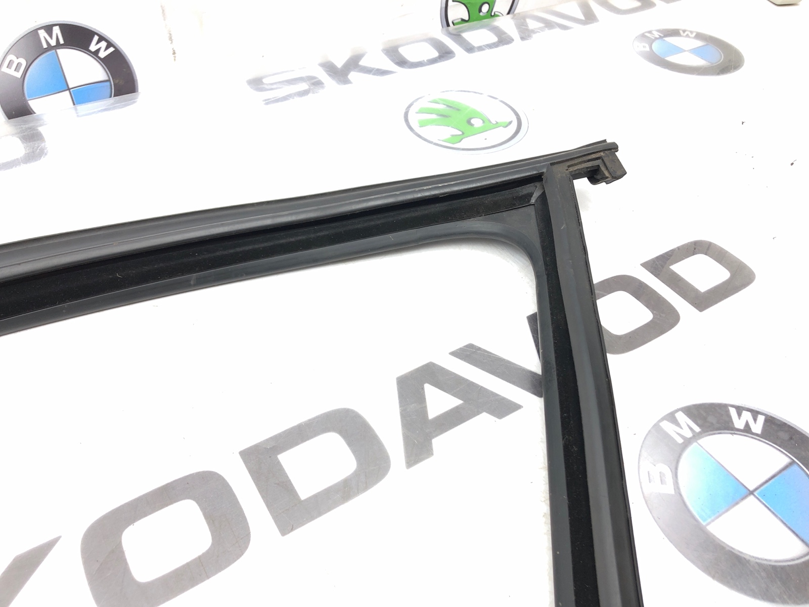 Уплотнитель стекла, 1500 рублей, Москва