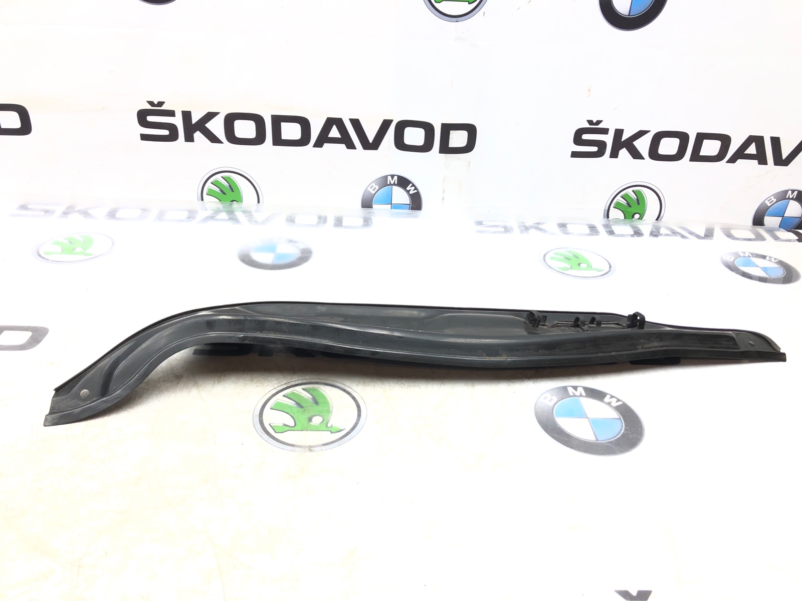 Водосток (водоотводящий короб), 1000 рублей, Москва