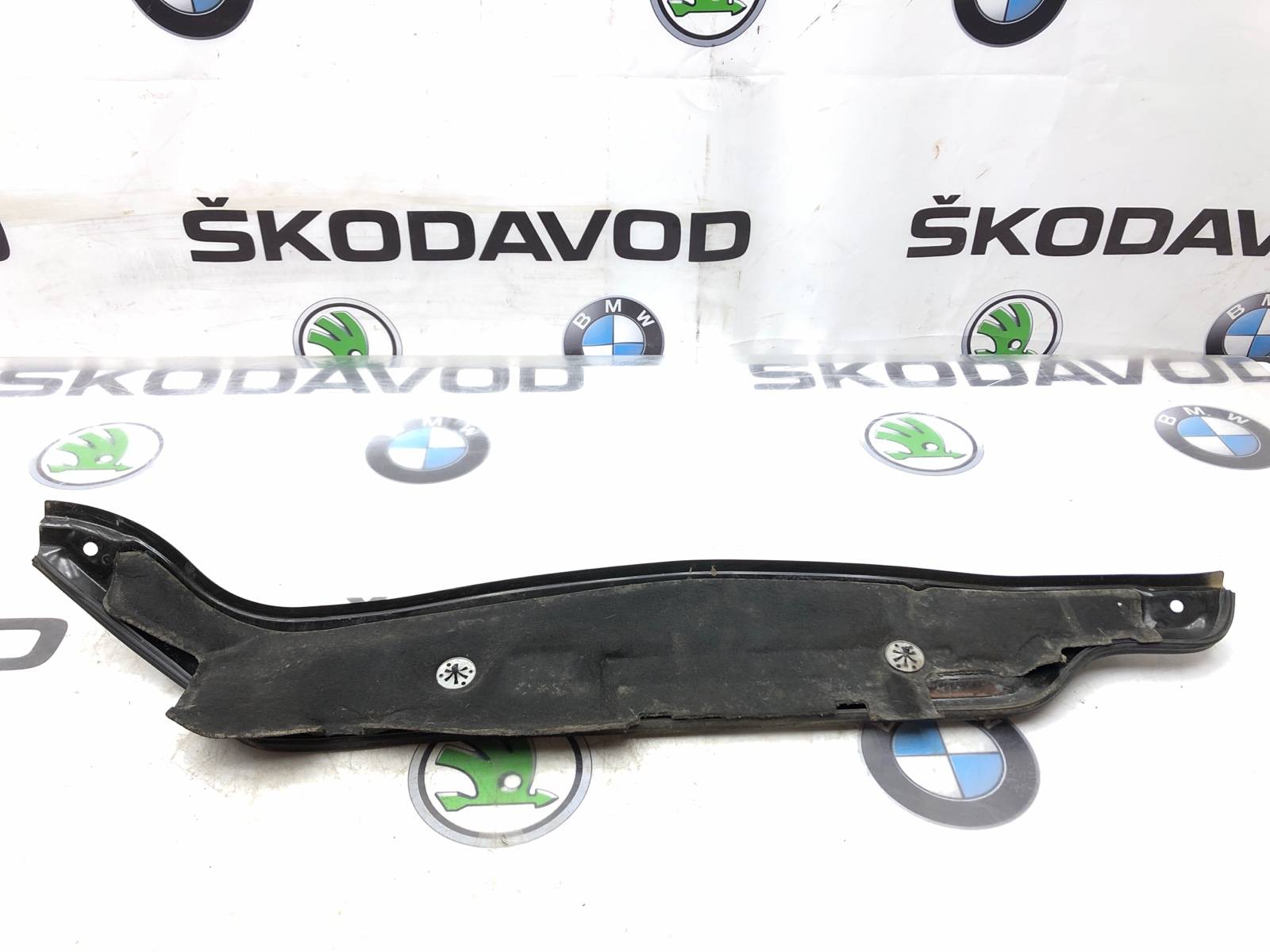 Водосток (водоотводящий короб), 1000 рублей, Москва