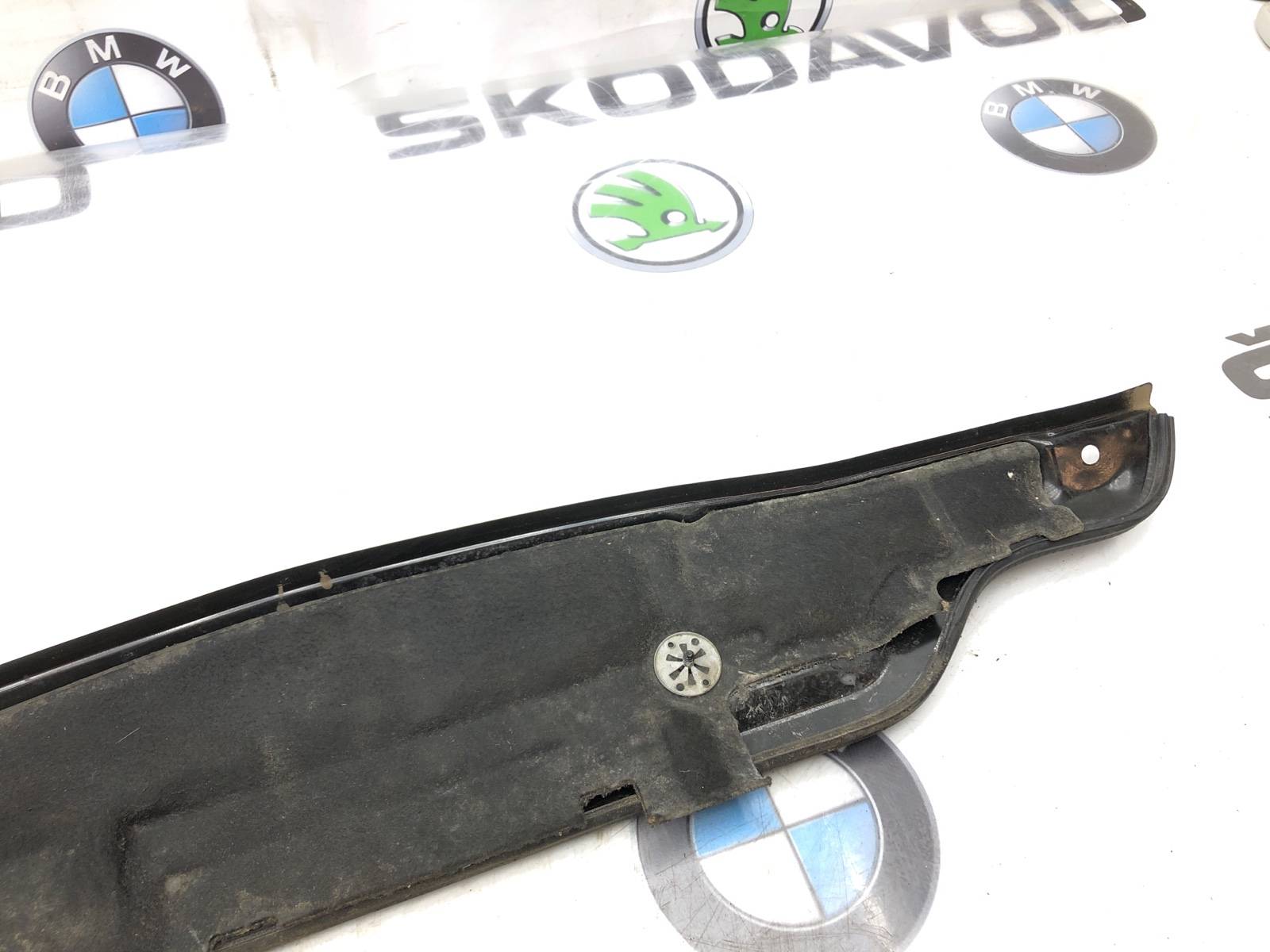 Водосток (водоотводящий короб), 1000 рублей, Москва