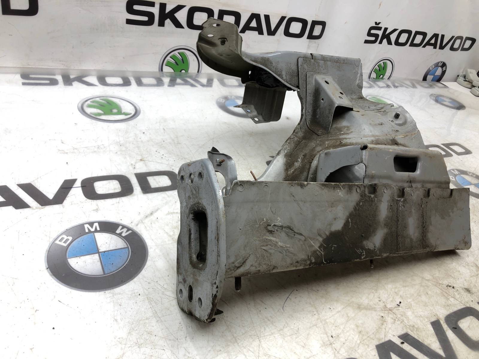 лонжерон, 7000 рублей, Москва