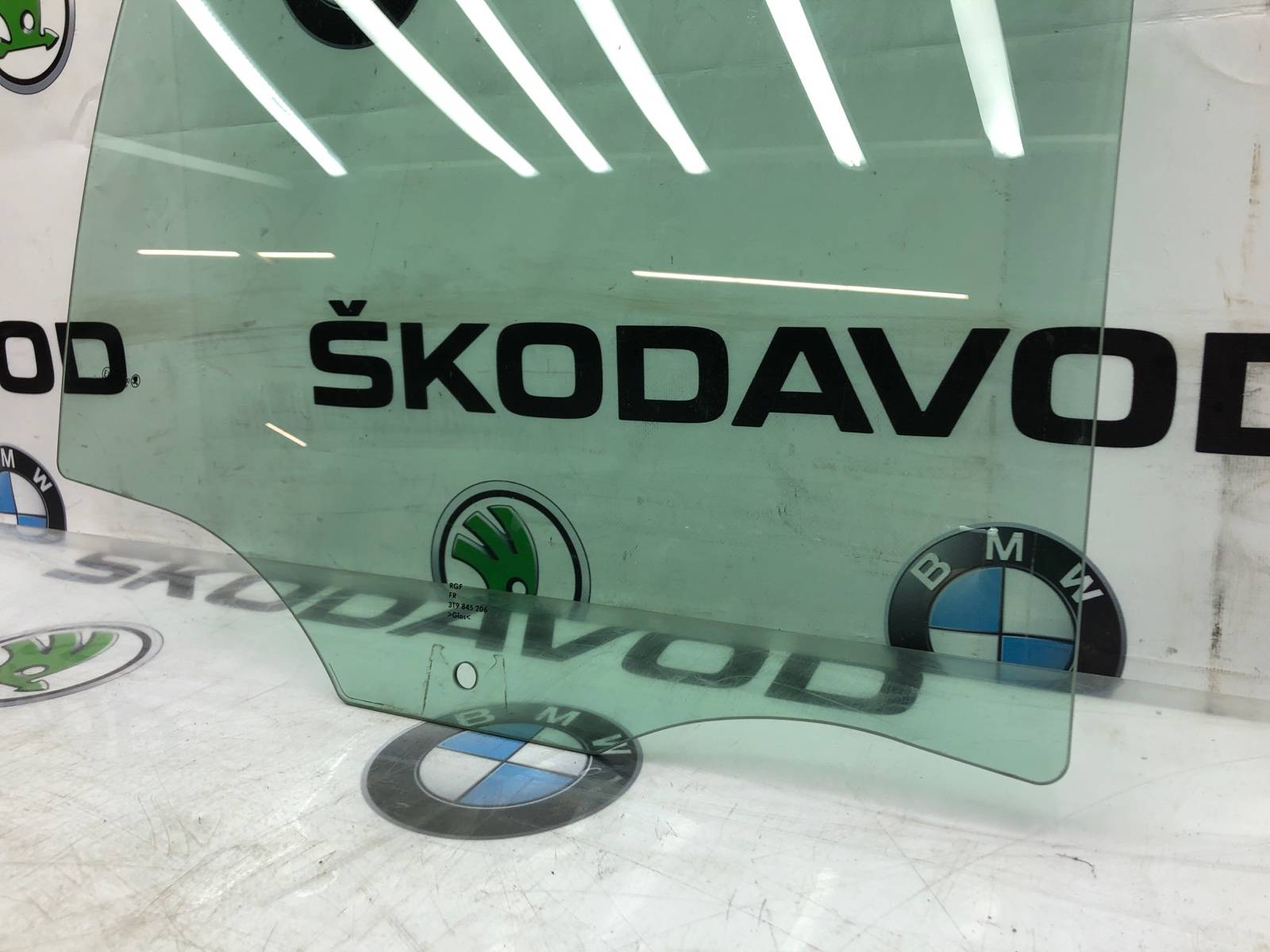 Стекло двери, 1000 рублей, Москва