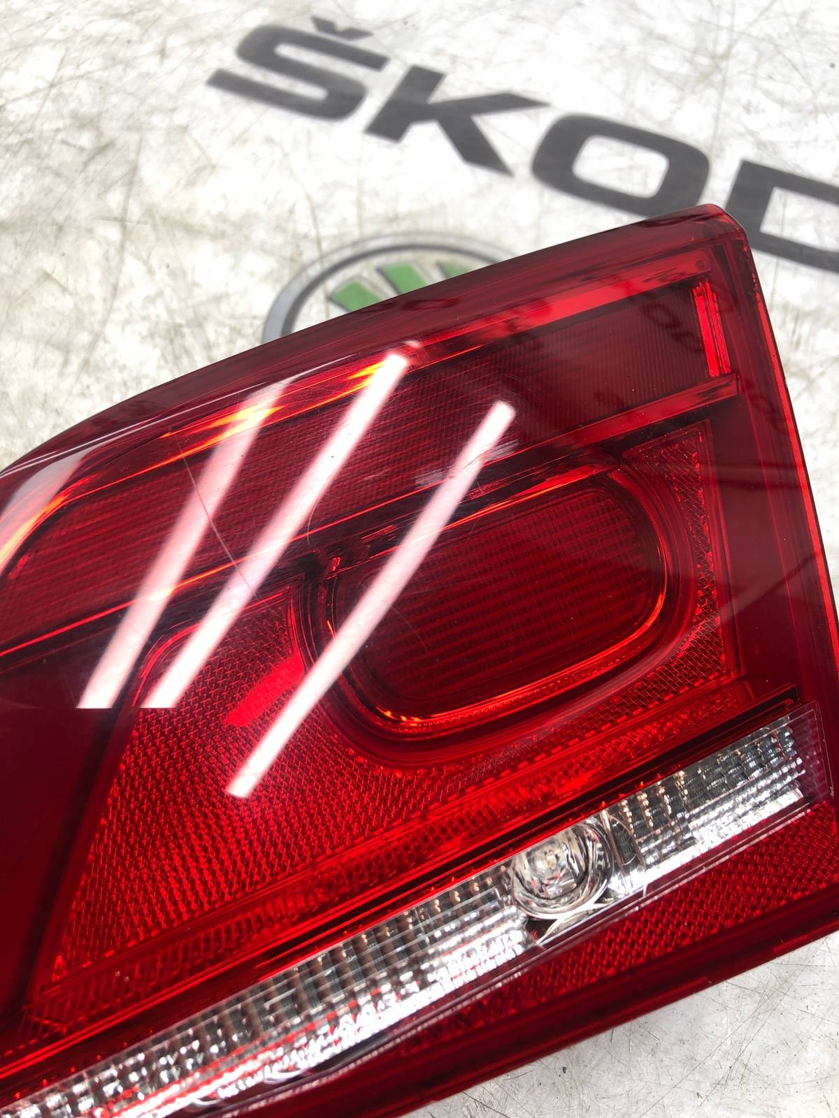 Фонарь в крышку багажника, 1500 рублей, Москва