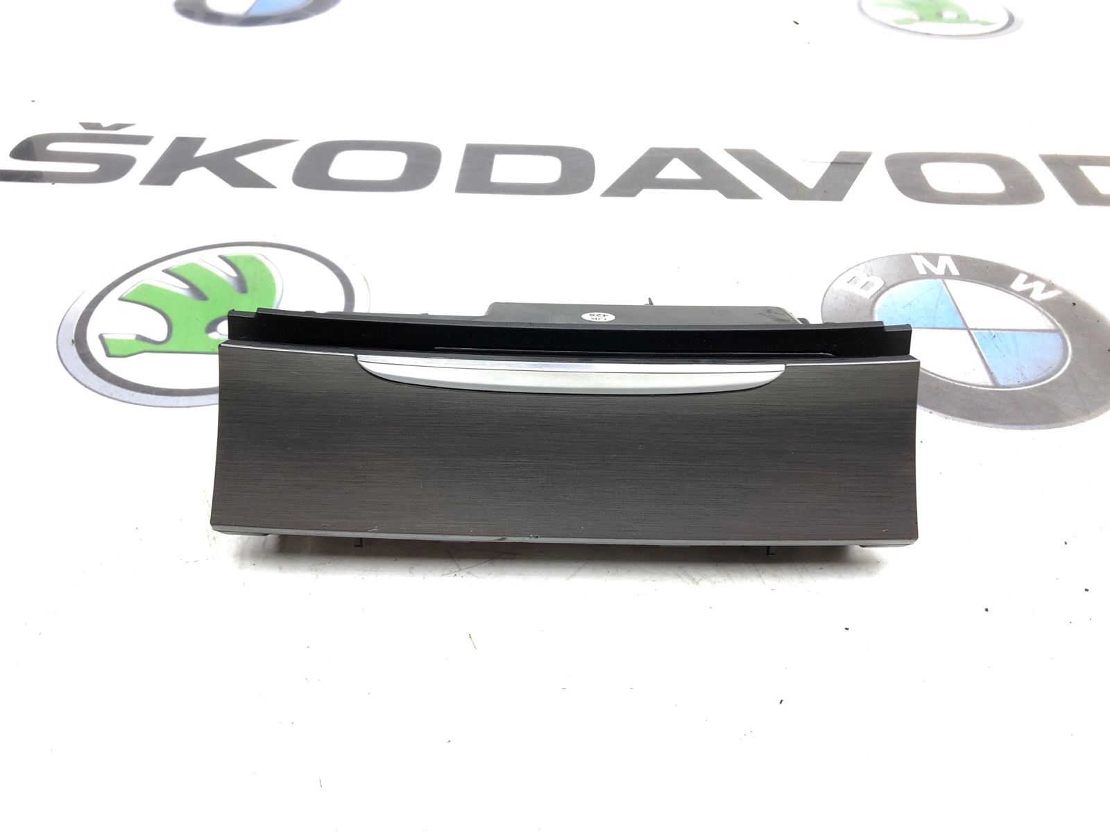 Пепельница, 1000 рублей, Москва