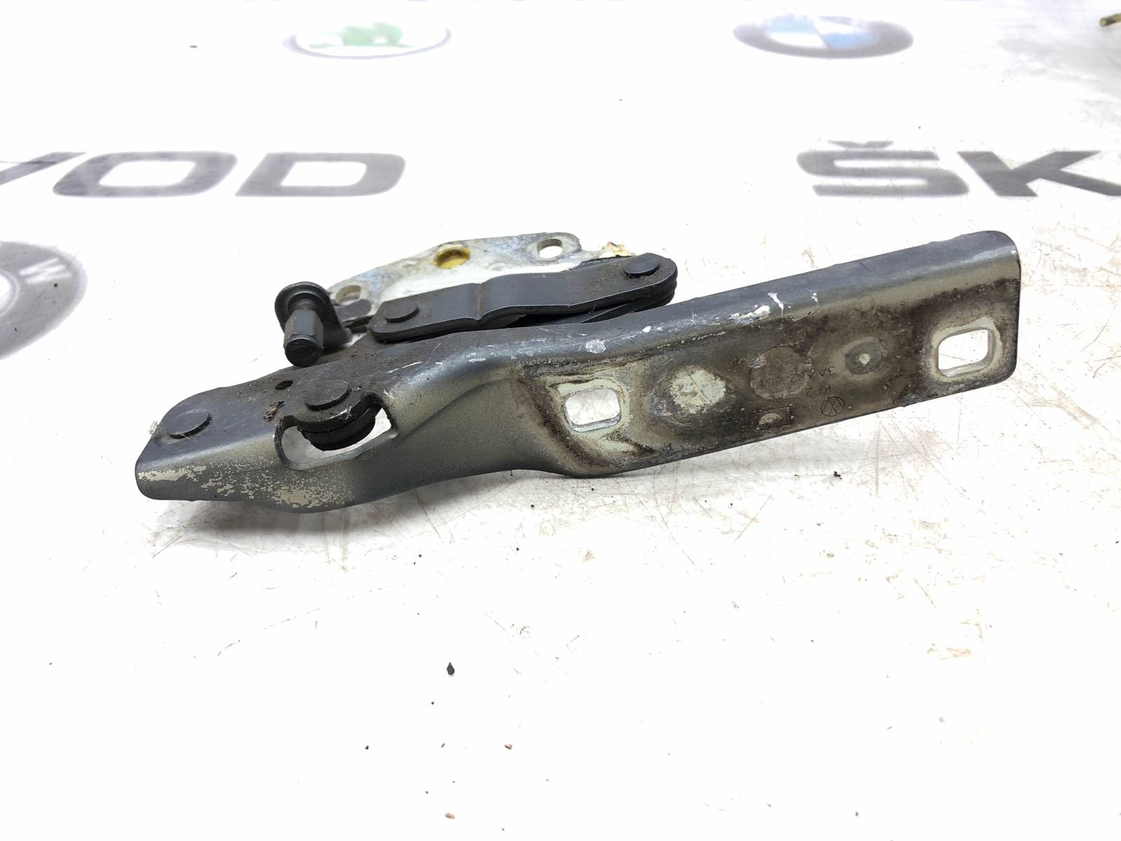 петля капота, 1000 рублей, Москва