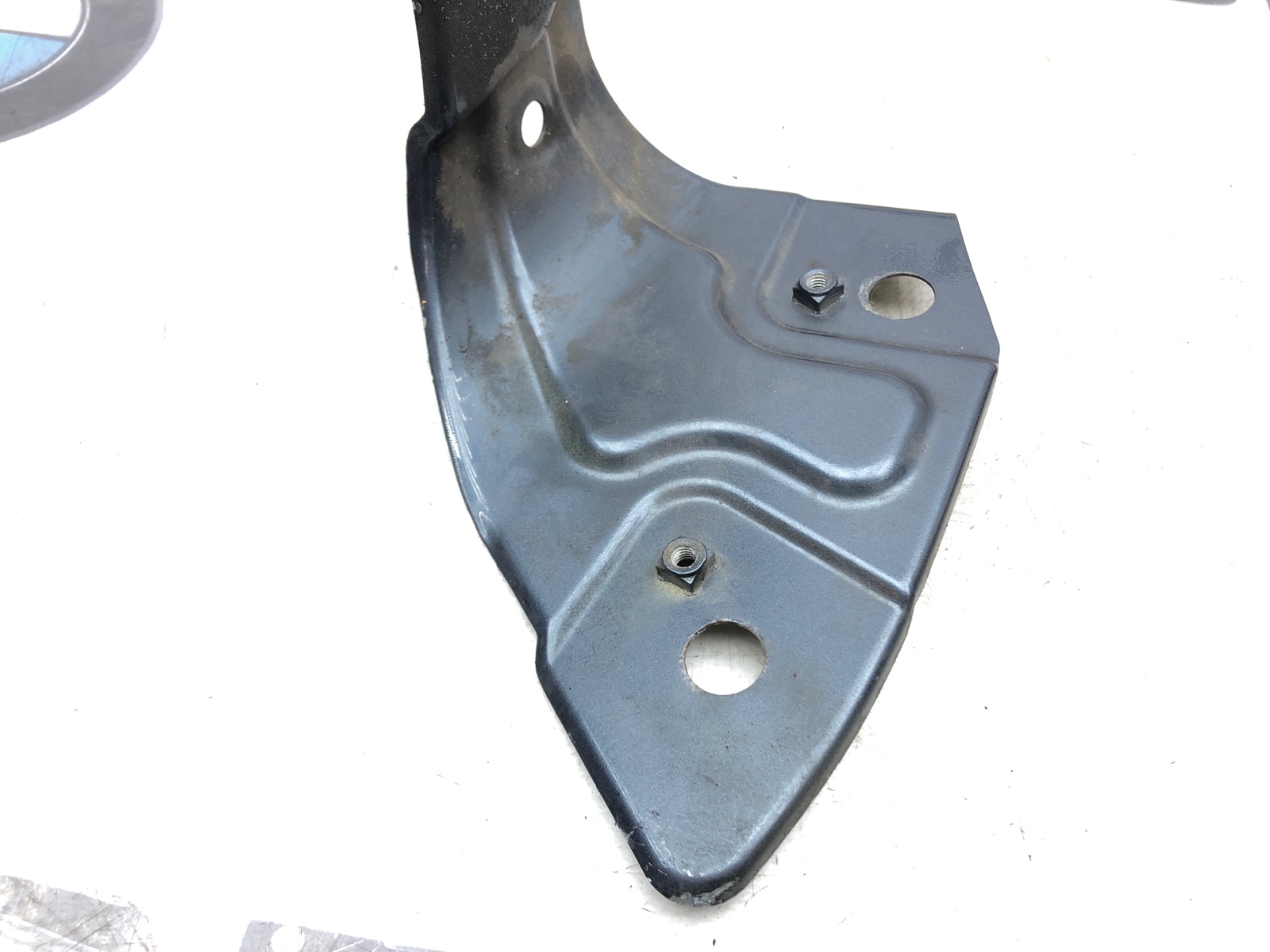 Кронштейн крыла, 1000 рублей, Москва