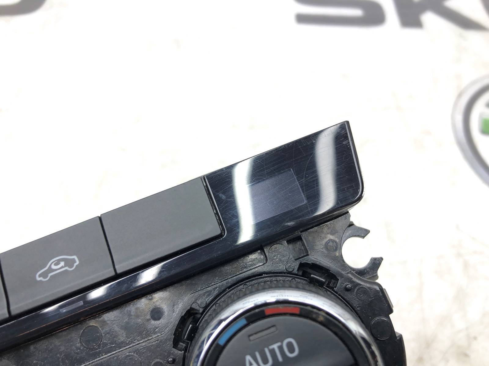 Блок управления климат-контролем, 1000 рублей, Москва