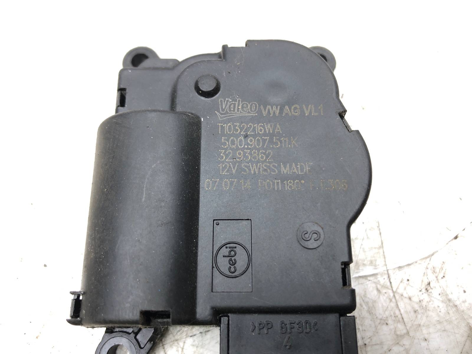 Сервопривод заслонки печки, 2000 рублей, Москва