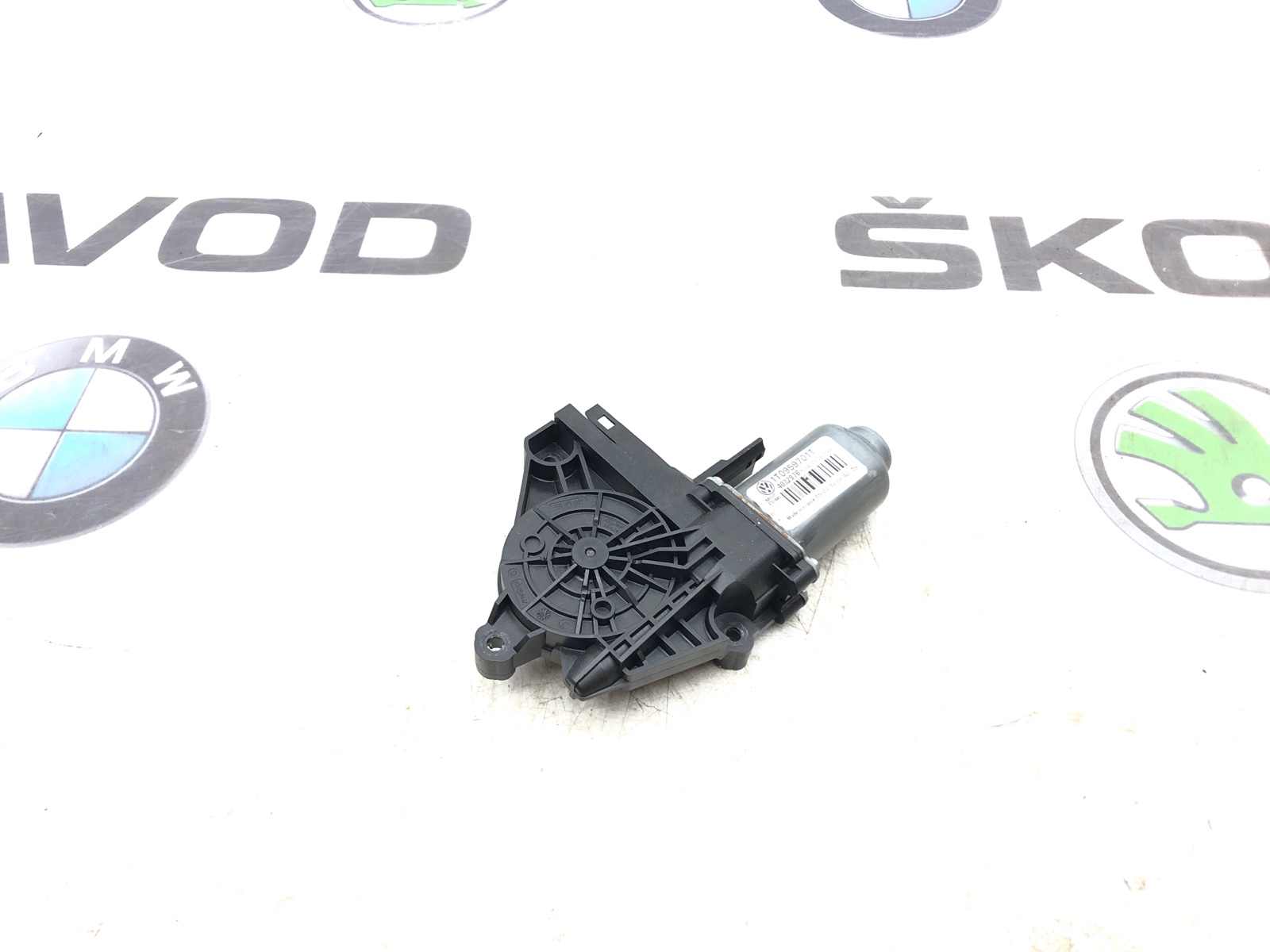 мотор стеклоподъемника, 1000 рублей, Москва