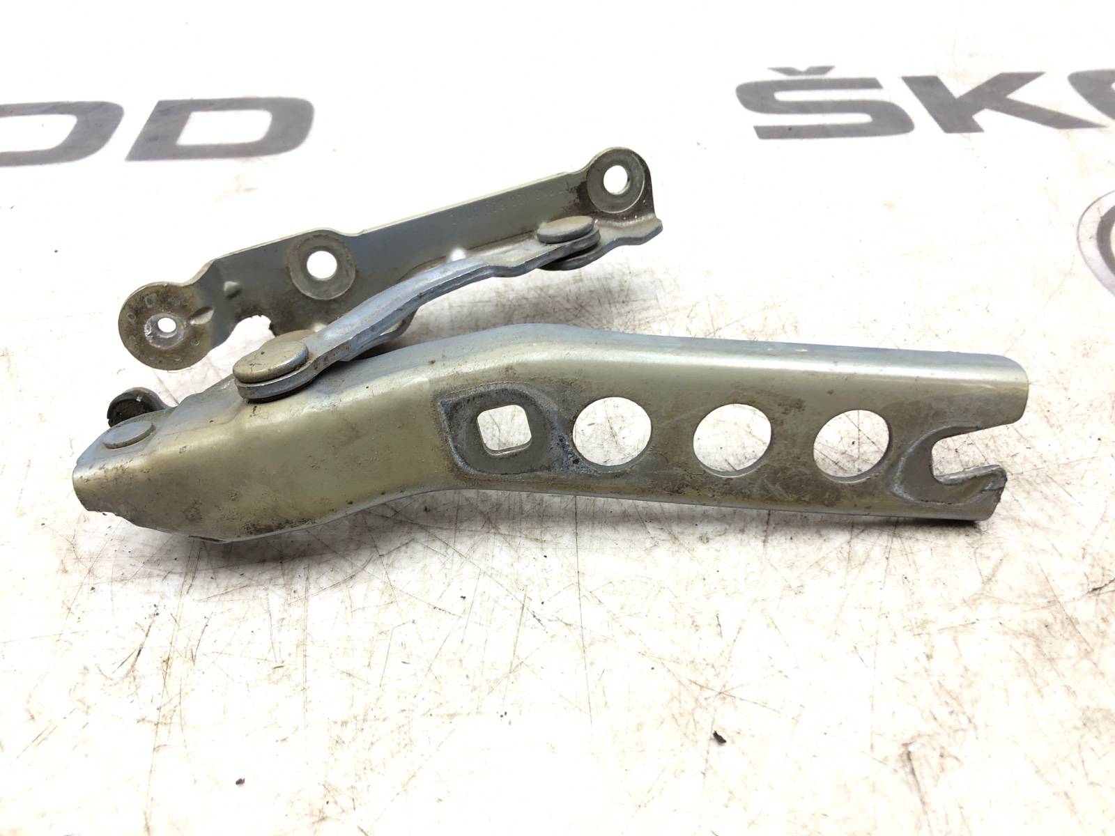 петля капота, 500 рублей, Москва