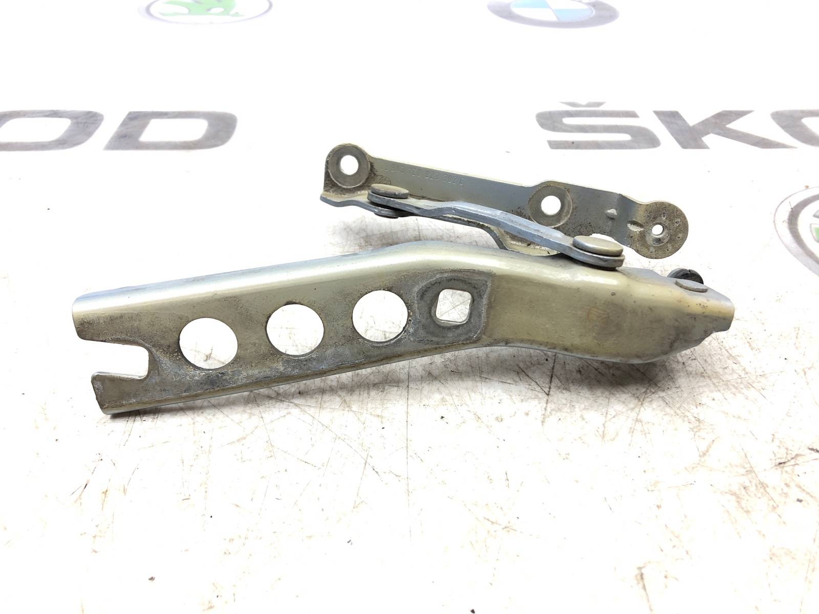 петля капота, 500 рублей, Москва