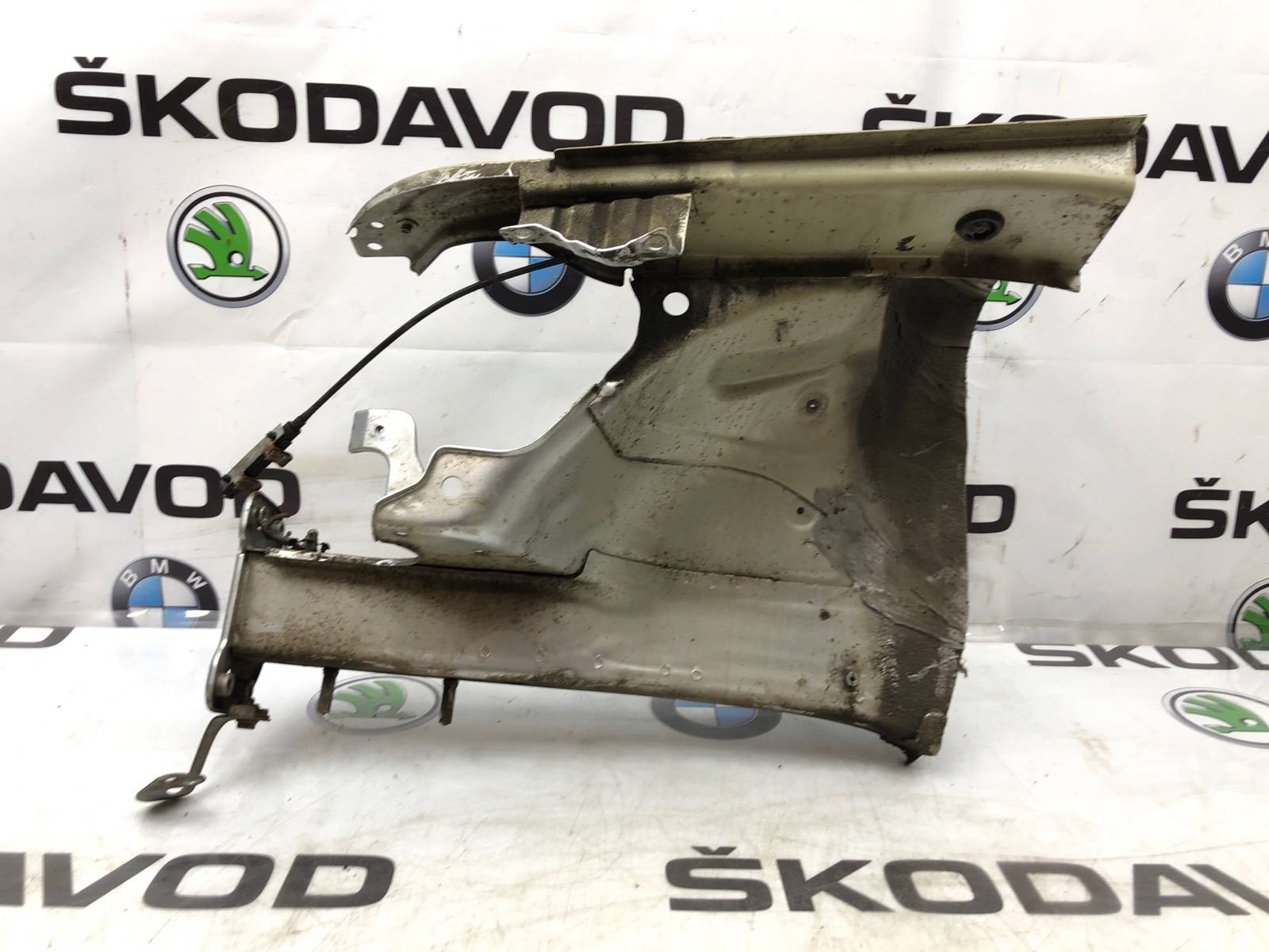 лонжерон, 6000 рублей, Москва