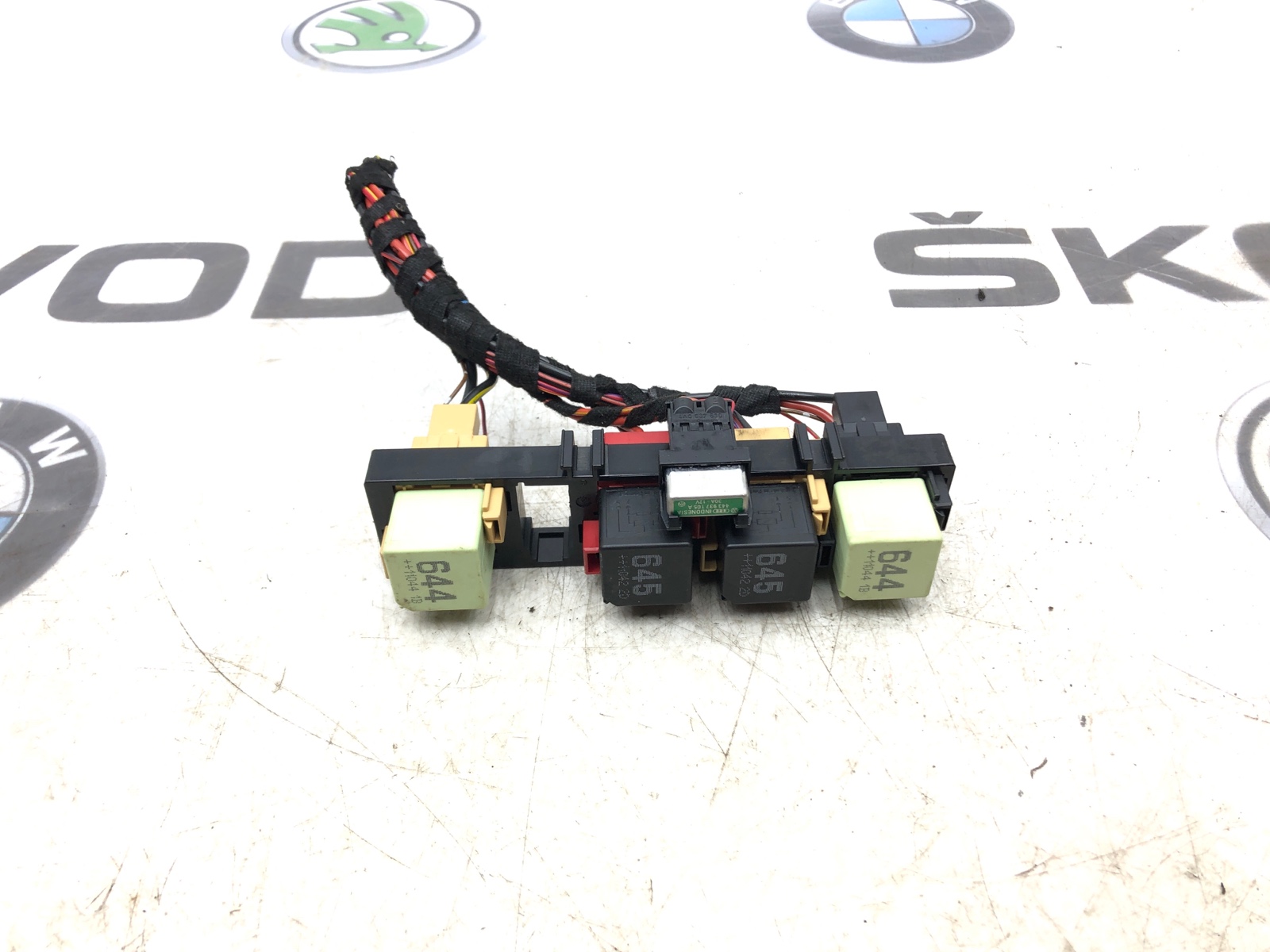 Блок реле, 1000 рублей, Москва