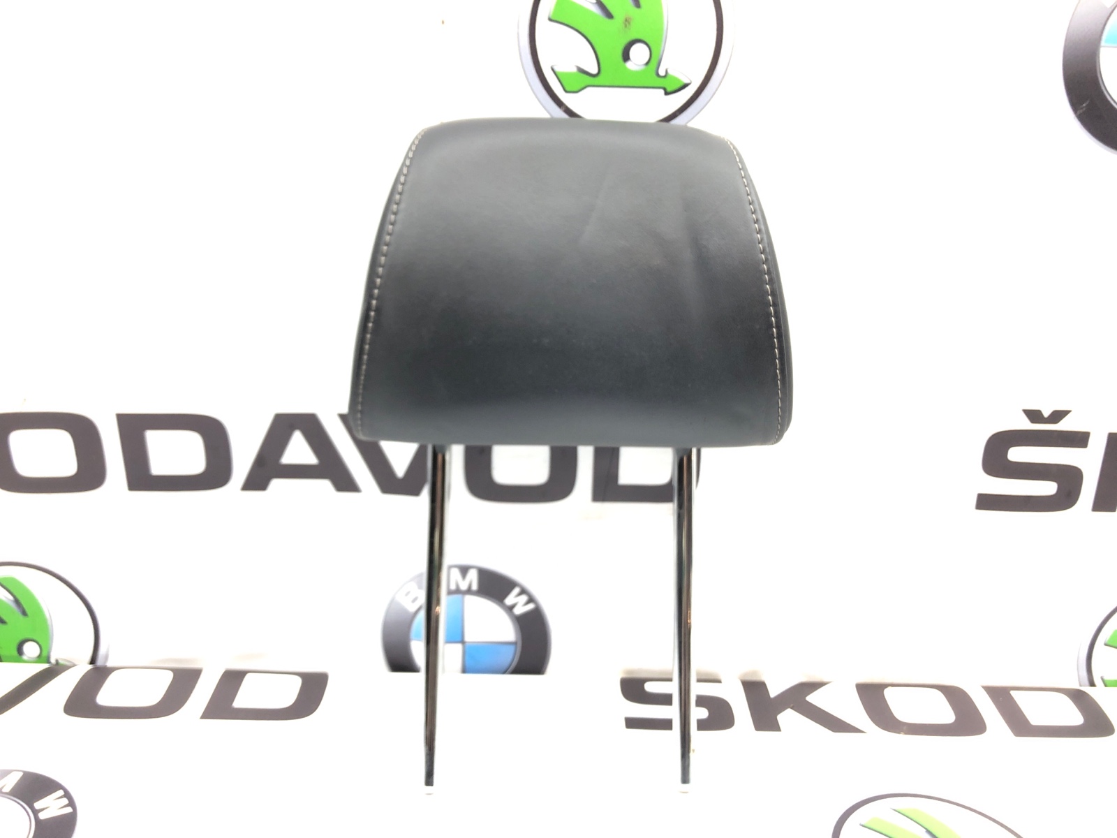 Подголовник, 2000 рублей, Москва