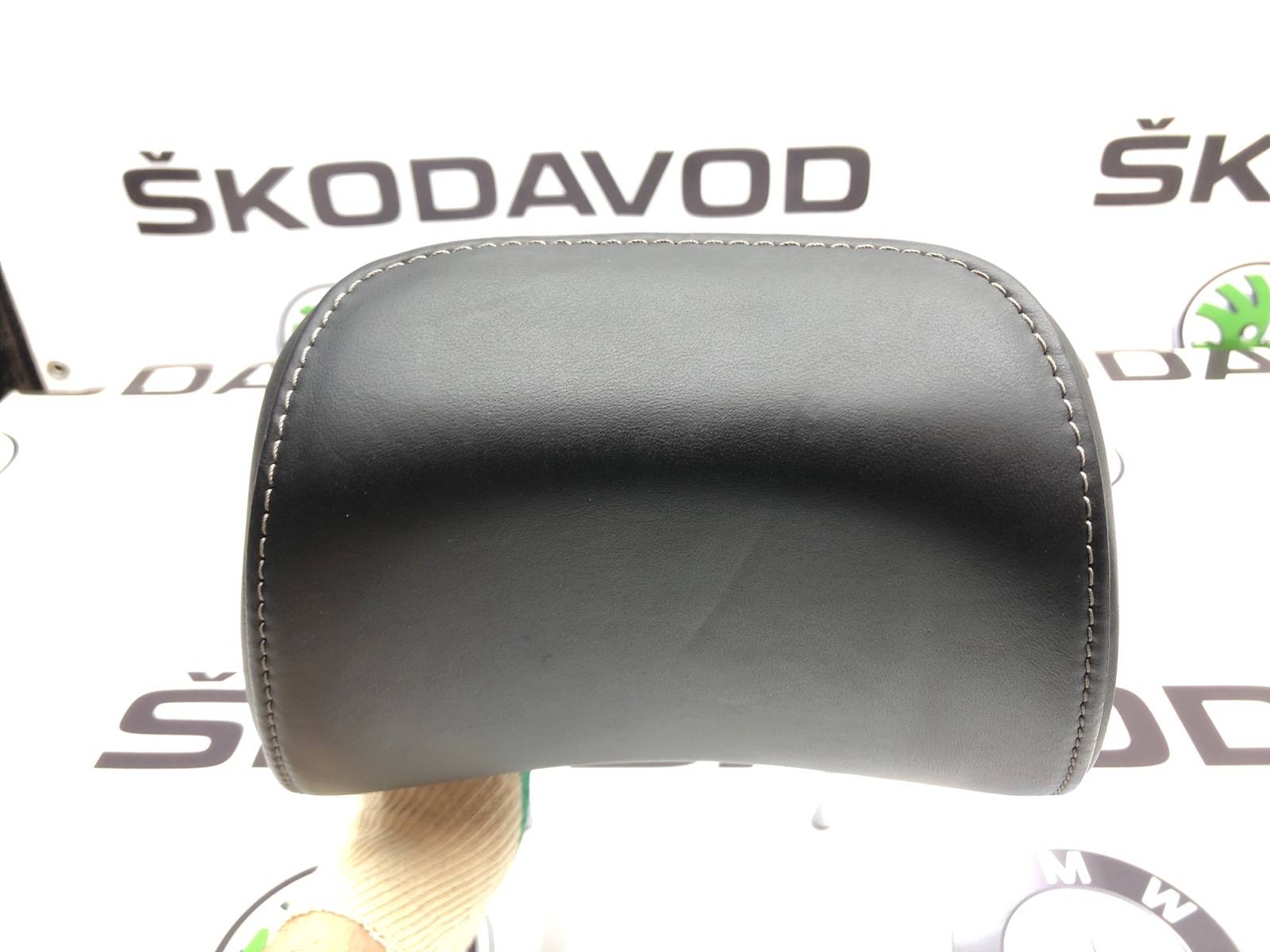 Подголовник, 2000 рублей, Москва