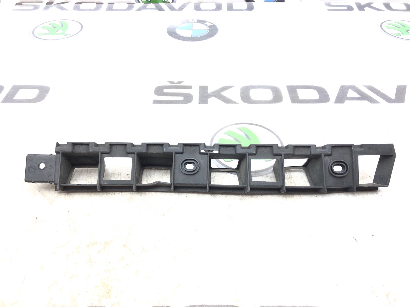 Направляющая бампера, 500 рублей, Москва