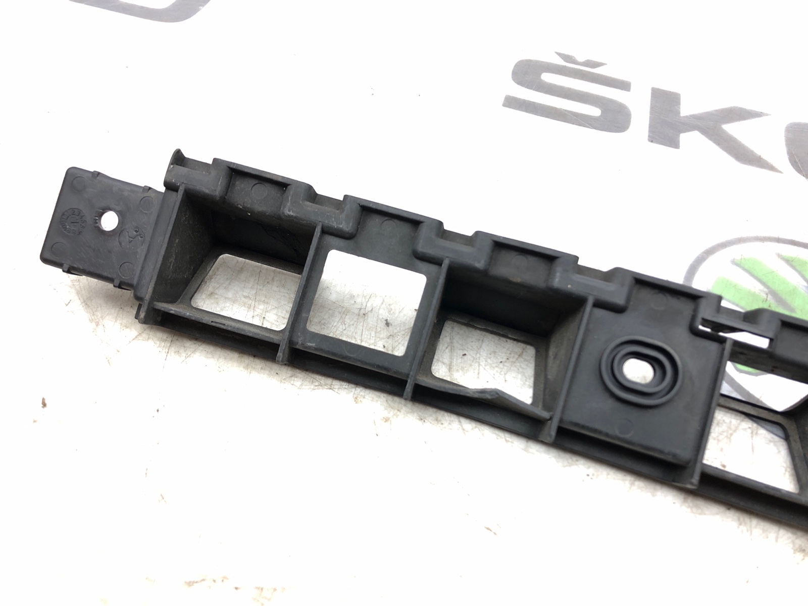 Направляющая бампера, 500 рублей, Москва