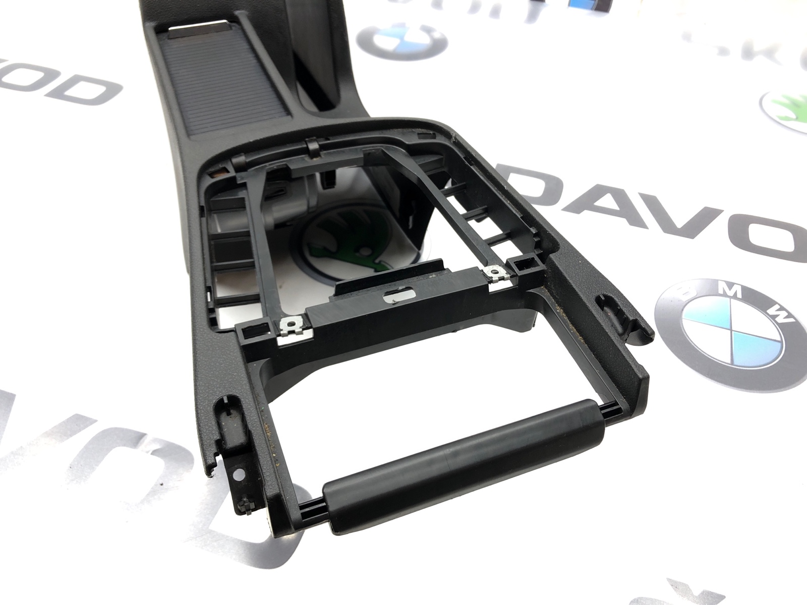 центральная консоль, 2000 рублей, Москва