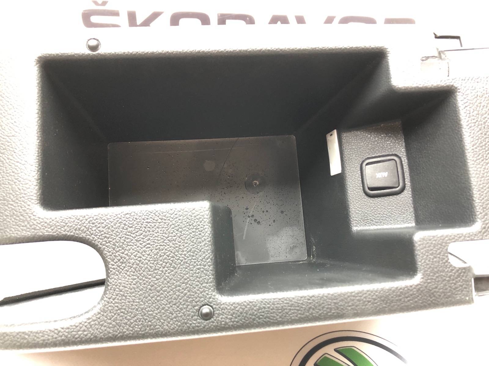 центральная консоль, 2000 рублей, Москва