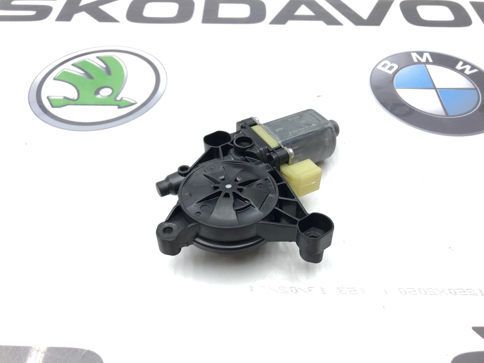 мотор стеклоподъемника, 500 рублей, Москва