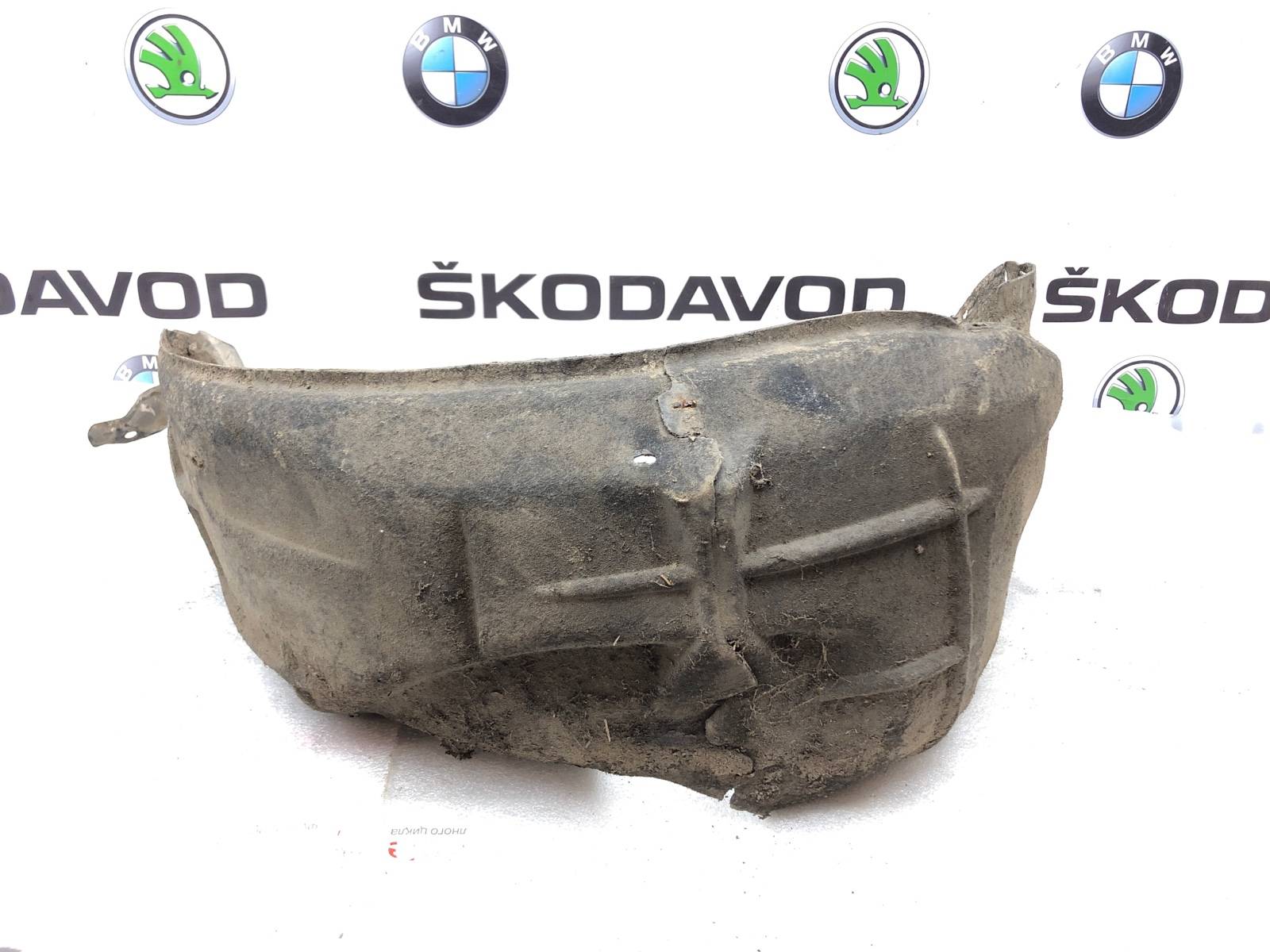 подкрылок, 800 рублей, Москва