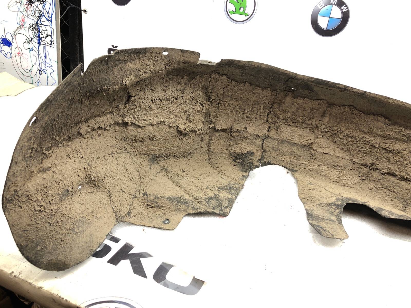 подкрылок, 800 рублей, Москва