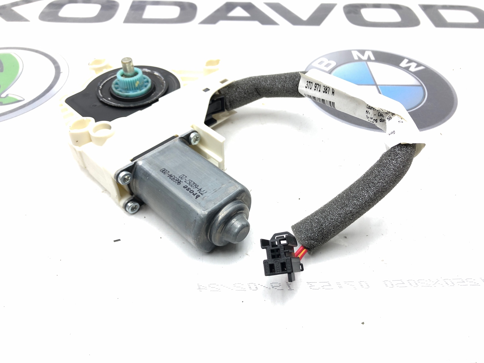 мотор стеклоподъемника, 500 рублей, Москва