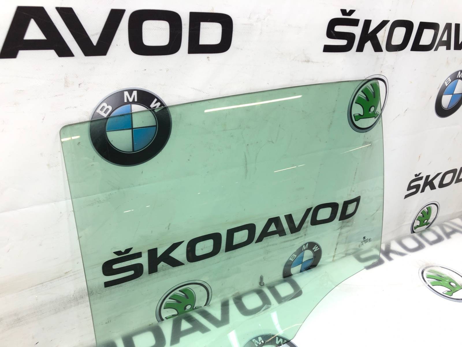 Стекло двери, 1000 рублей, Москва