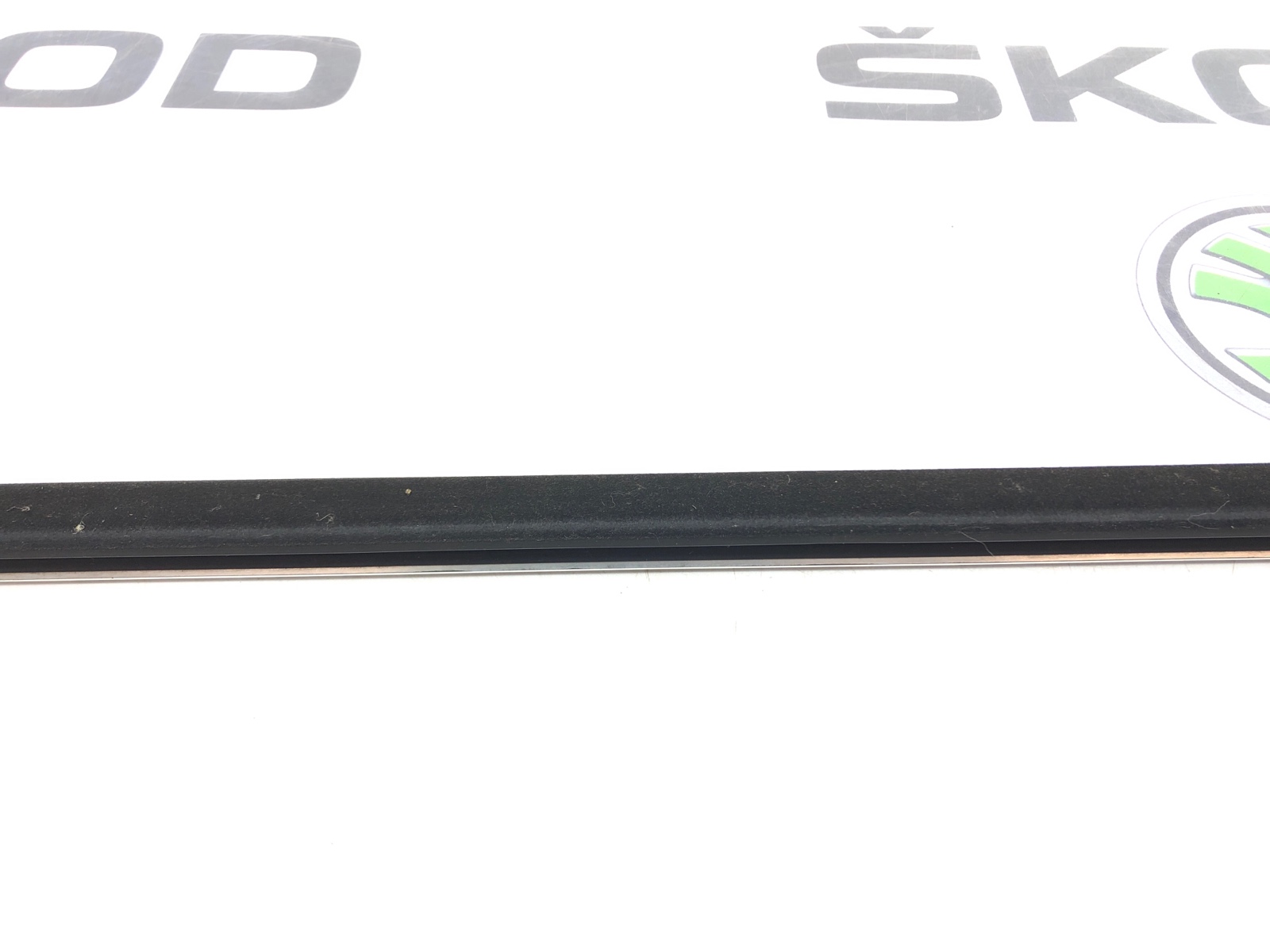 молдинг стекла, 1500 рублей, Москва