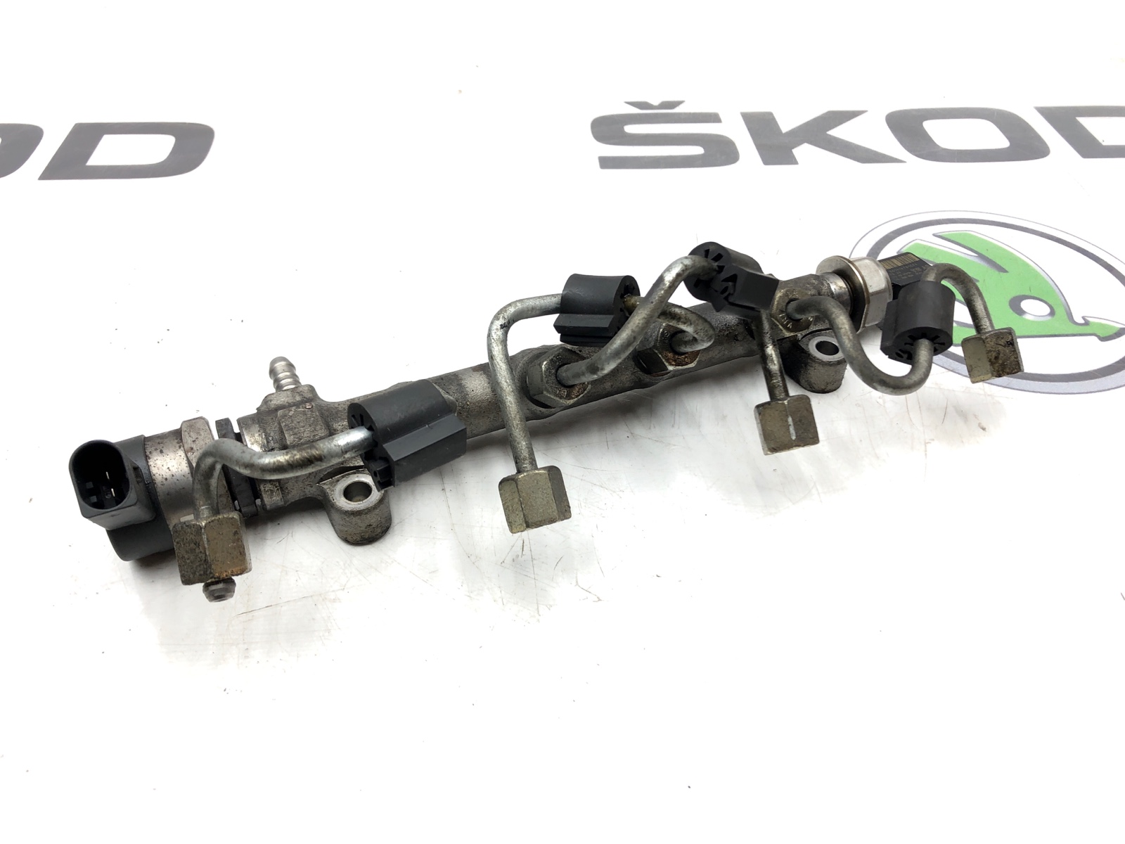 Топливная рампа, 10000 рублей, Москва