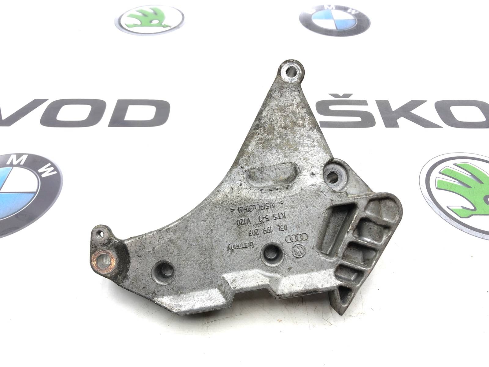 Кронштейн опоры двигателя, 500 рублей, Москва