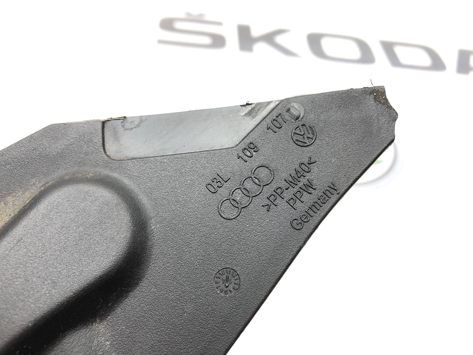 Кожух ремня ГРМ, 1500 рублей, Москва