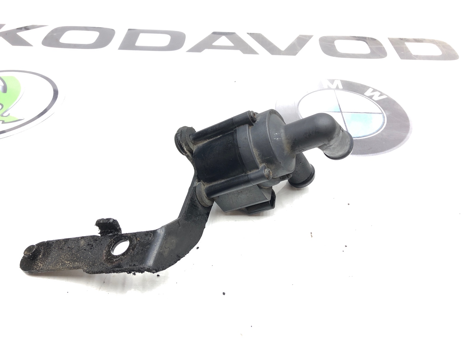 Дополнительная помпа, 2000 рублей, Москва