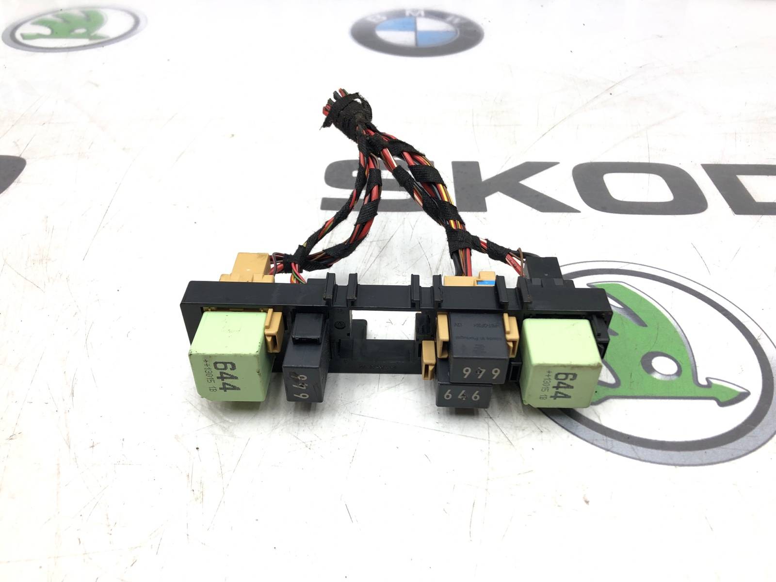 Блок реле, 1000 рублей, Москва