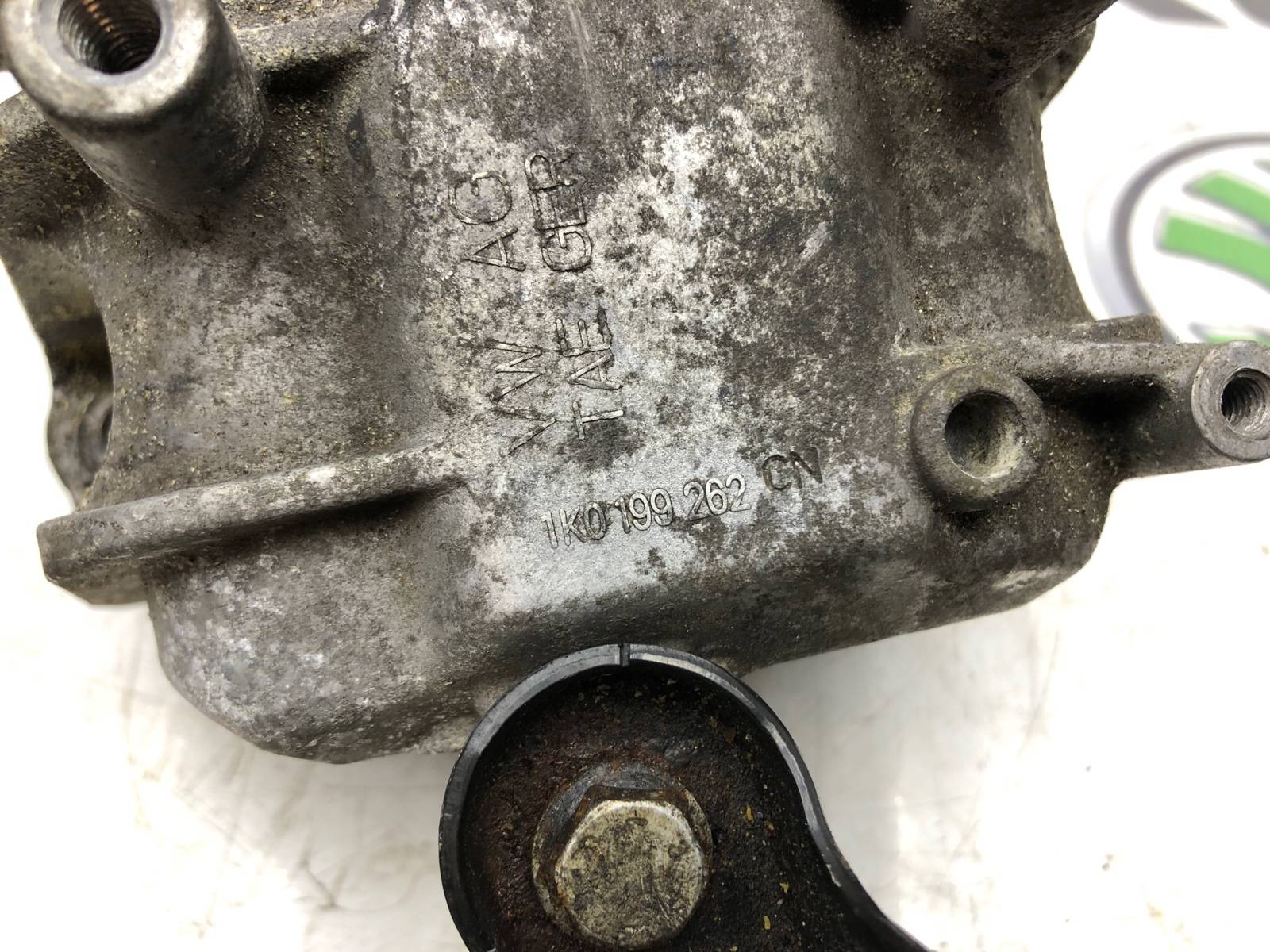 Опора двигателя, 1000 рублей, Москва