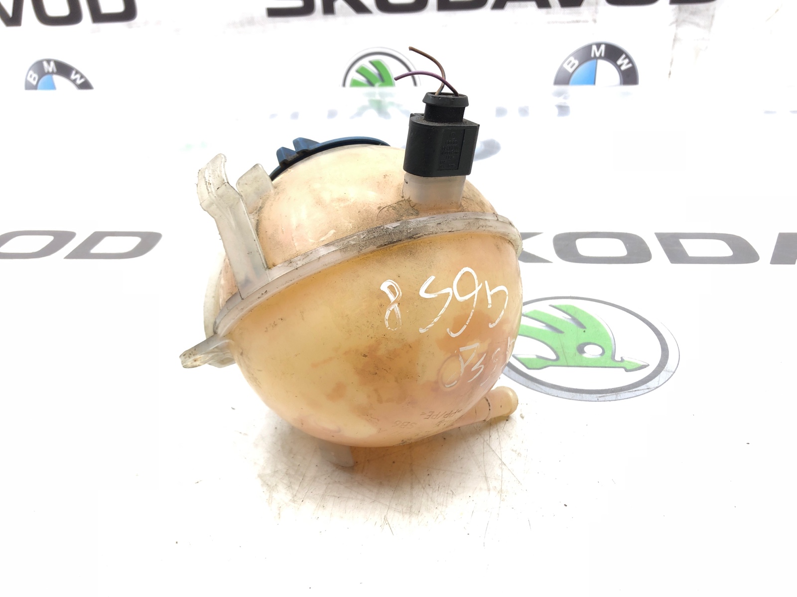 Расширительный бачок, 1000 рублей, Москва