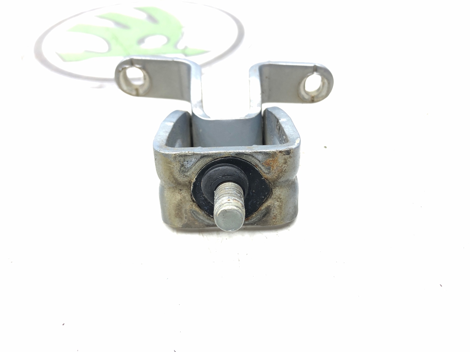 Петля крышки багажника, 500 рублей, Москва