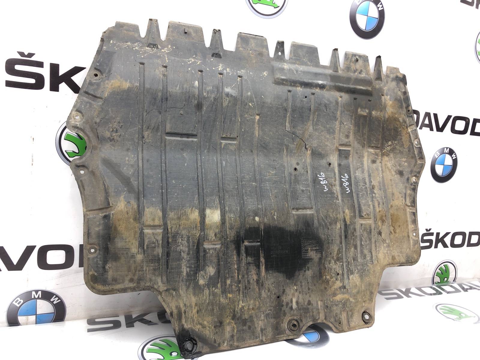 Пыльник двигателя, 3000 рублей, Москва