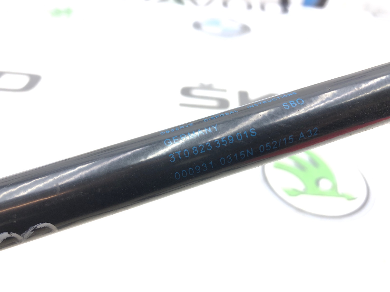 амортизатор капота, 500 рублей, Москва