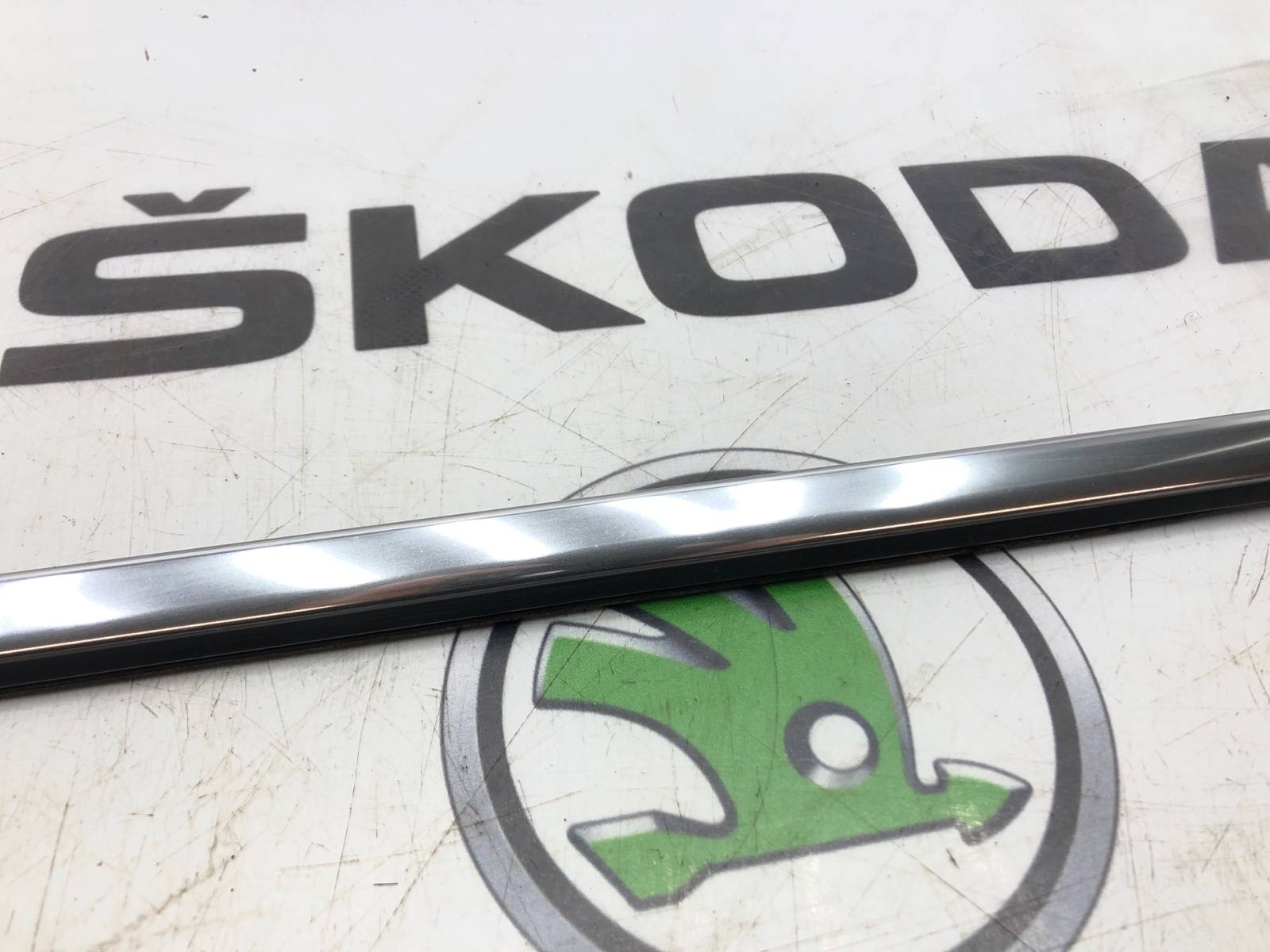 молдинг стекла, 1500 рублей, Москва