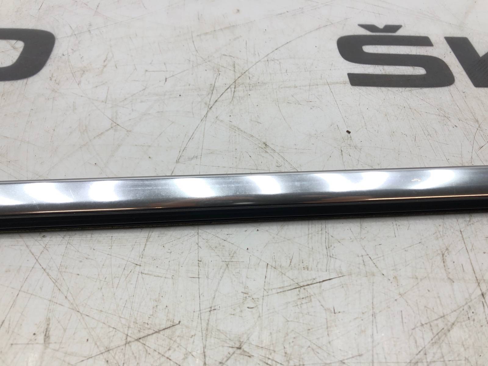 молдинг стекла, 1500 рублей, Москва