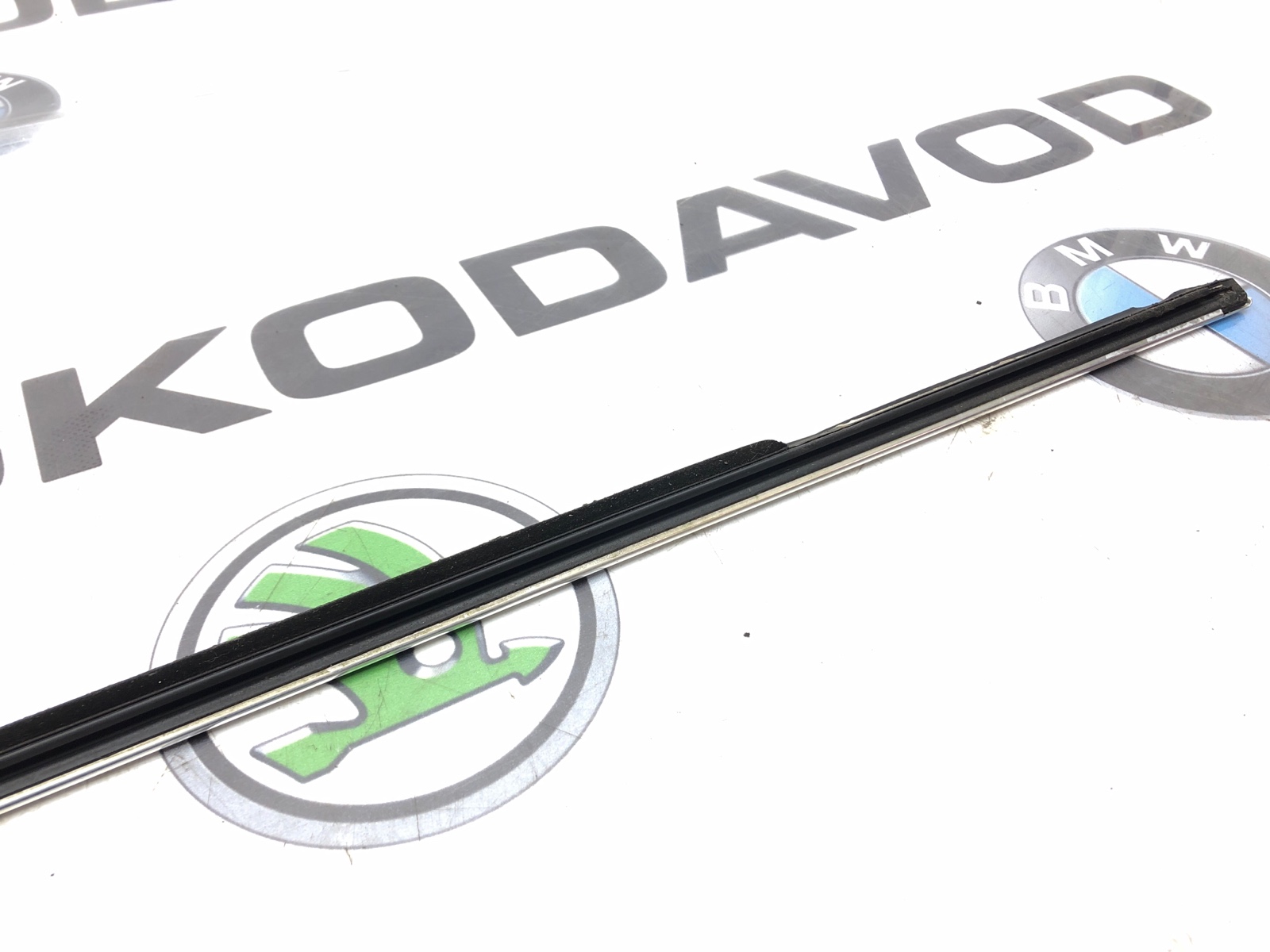 молдинг стекла, 1500 рублей, Москва