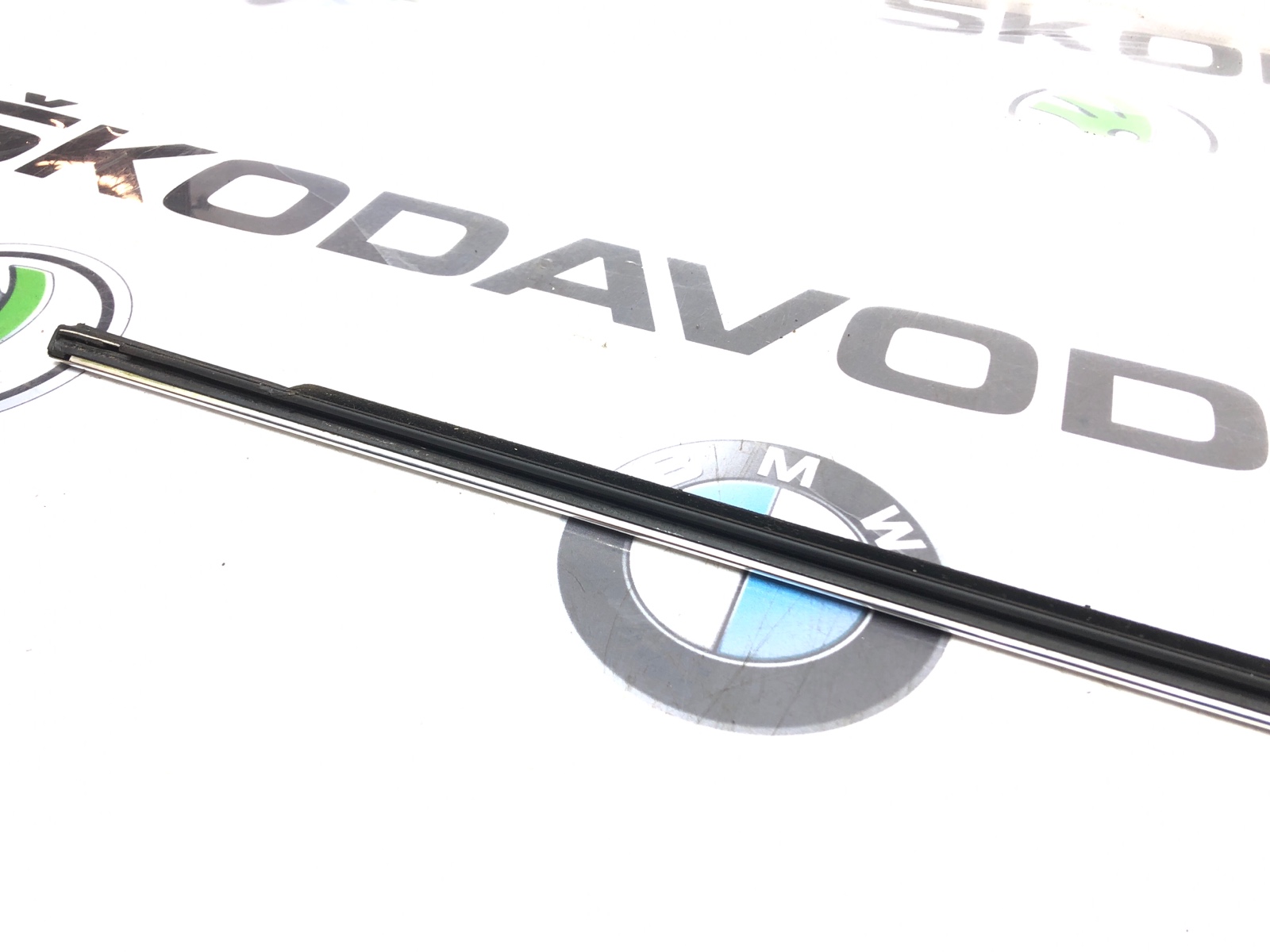 молдинг стекла, 1500 рублей, Москва