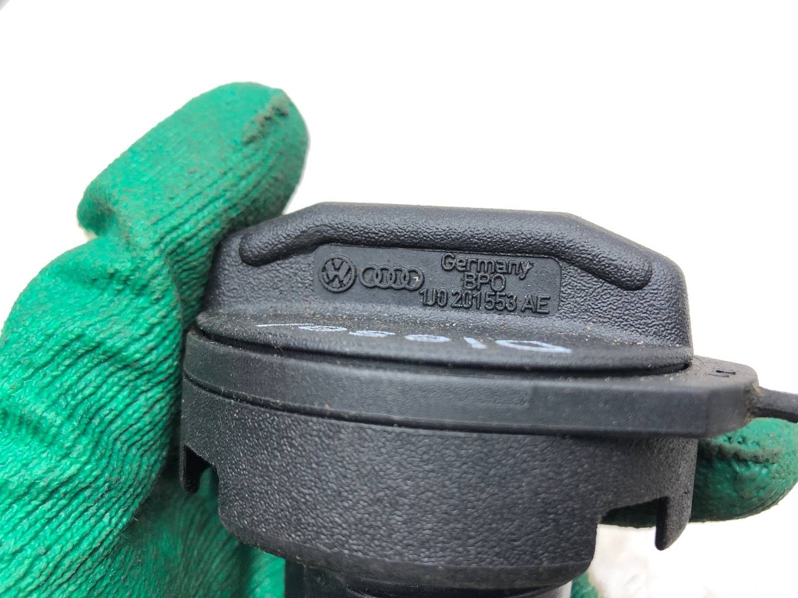 Крышка бензобака, 500 рублей, Москва