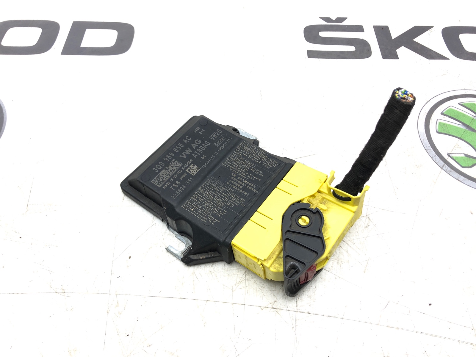 Блок управления Airbag, 2000 рублей, Москва